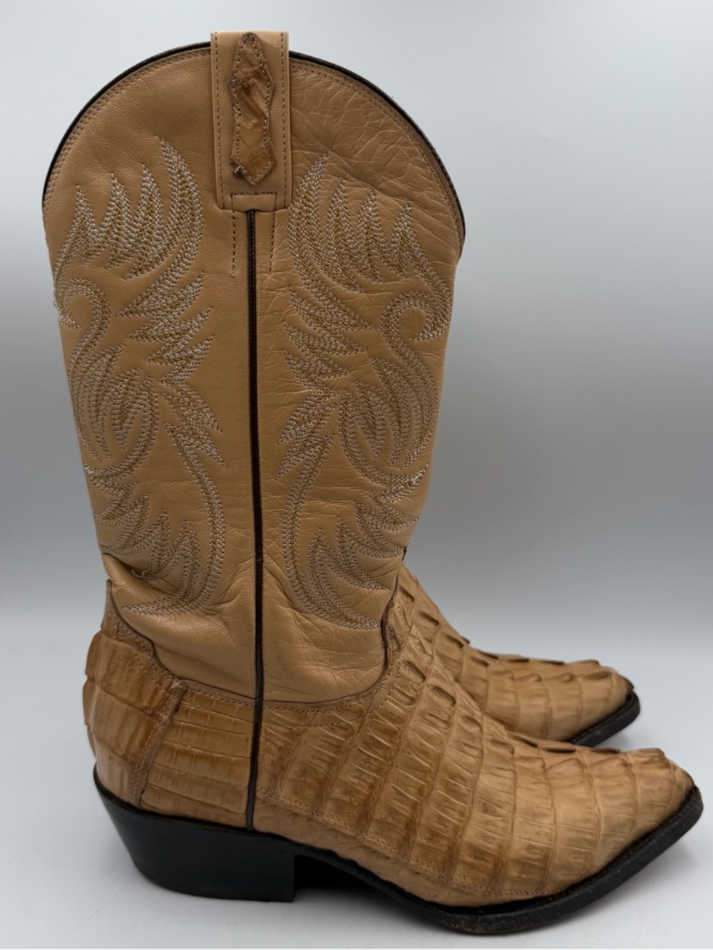 Amarillo Croc Embossed Leather Cowboy Boots Size 25 MX Western